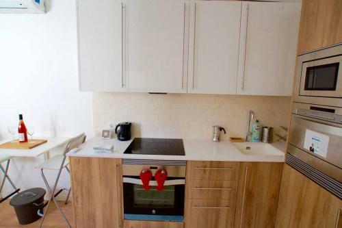 Apartamento Lovely Flat Fira Mwc