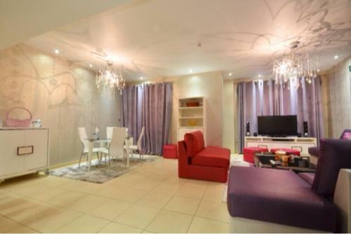 Two Bedroom Apartment - Jumeirah Beach Residence