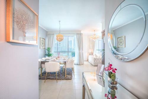 Elite Royal Apartment - Burj Residences T5