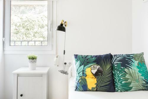 Cozy Apartment With Splashes Of Color