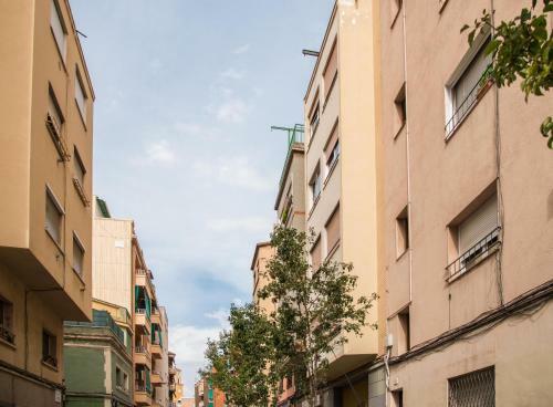 Camp Nou, Europa Fira - Modern Comfortable Apartment "space"
