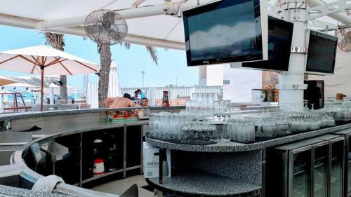 Jcb Dubai Marina Apartment