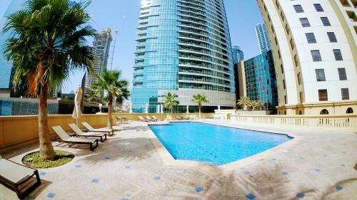 Jcb Dubai Marina Apartment