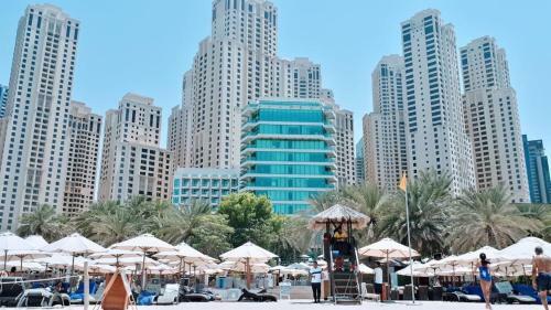 Jcb Dubai Marina Apartment