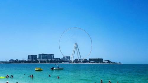 Jcb Dubai Marina Apartment
