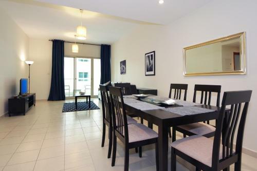 Apartamento New Arabian - Al Dhafra 2 , Greens Community