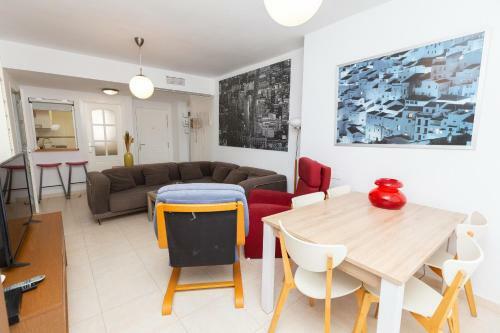 Apartamento Apolo XVII 2-15-43