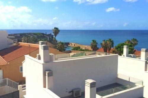 New Built Corner Villa In Isla Plana By The Sea