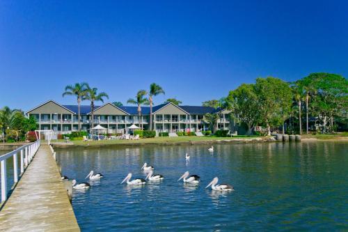 Moby Dick Waterfront Motel
