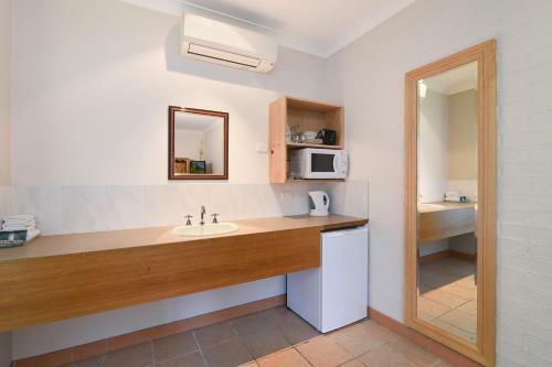 Catalina Motel Lake Macquarie