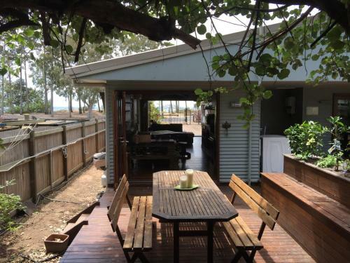 Beachside Cottage