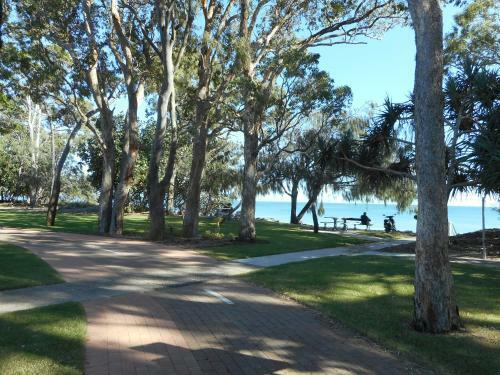 Hotel Hervey Bay Colonial Lodge