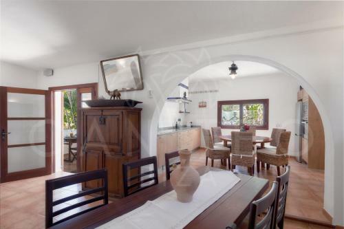 Can Teo - Villa In Ibiza