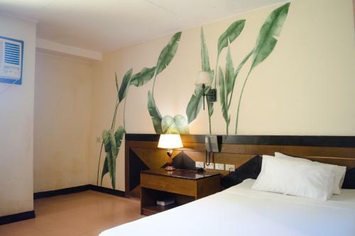 Country Village Hotel