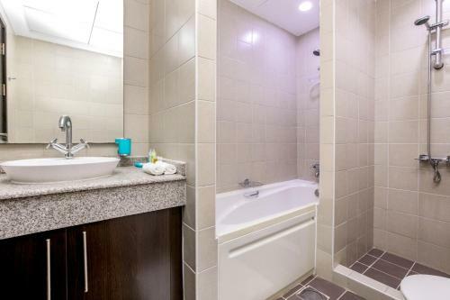 Apartamento Dhh - 2 Beds In High Floor, Torch Tower, Dubai Marina