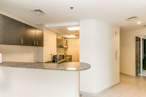 Apartamento Dhh - 2 Beds In High Floor, Torch Tower, Dubai Marina