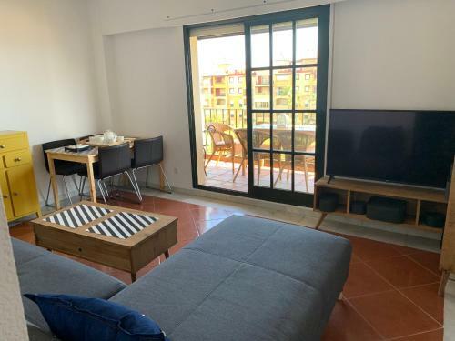 Apartamento Mirando Al Mar. Primera Linea De Playa