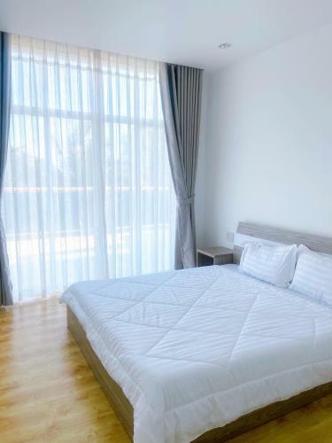 Apartamento C?n H? Bi?n Ocean Vista M?i N� 3 Ph�ng Ng?