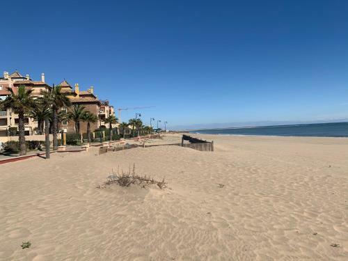 Apartamento Primera Linea de Playa Con Vistas Al Mar