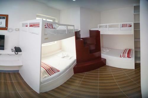 Hotel Fb Dormitel Suites