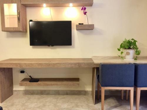 The Royal Luxury King Apartment