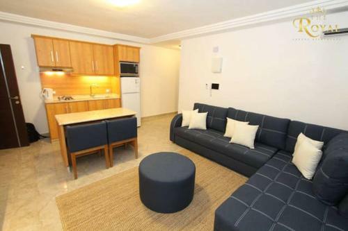 The Royal Luxury King Apartment