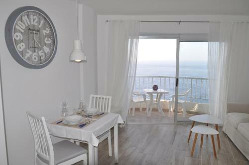 Apartamento Bright Studio By The Sea