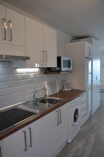 Apartamento Bright Studio By The Sea