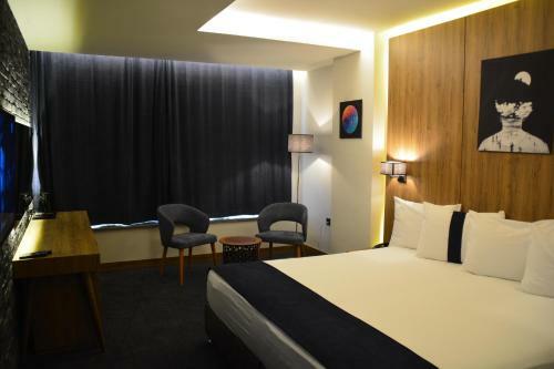 Monarch Hotel Amman