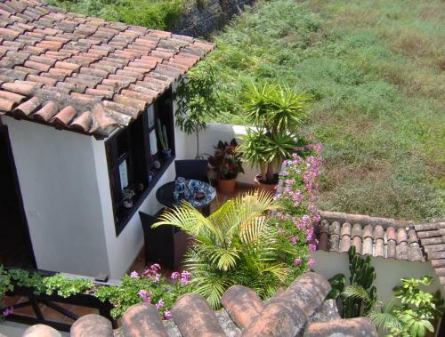Apartamento Rustic Holiday Home With Balcony And Sea View