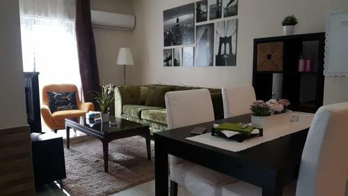 Shmeisani Cozy Apartment