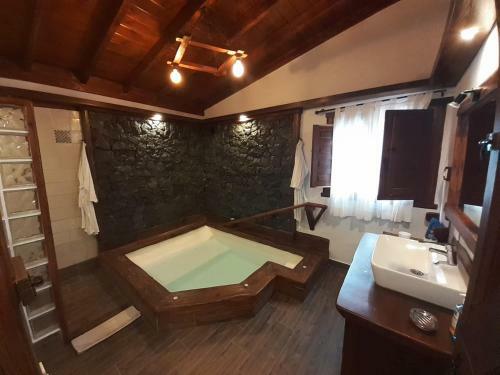 Agroturismo Casas Rurales Los Guinderos
