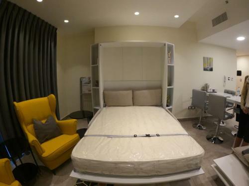 Luxury Apartment In Damac Towers