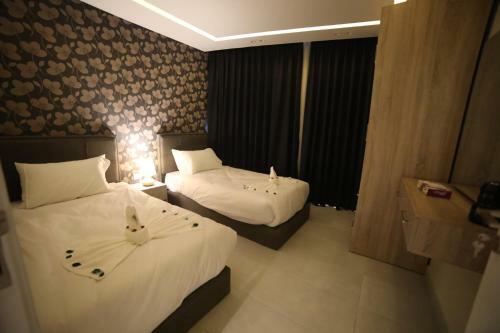 ???? ????? ?????? Sahara Gulf Hotel Apartments