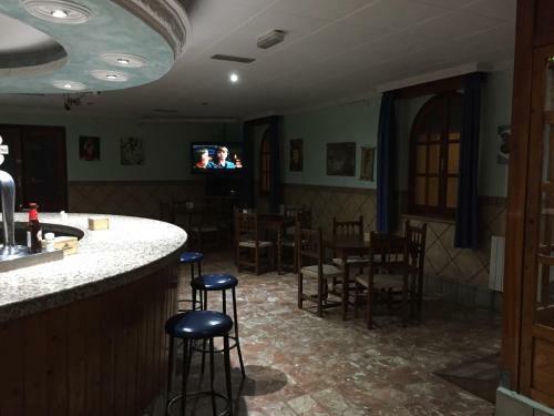 Hostal Hospeder�a La Almijara