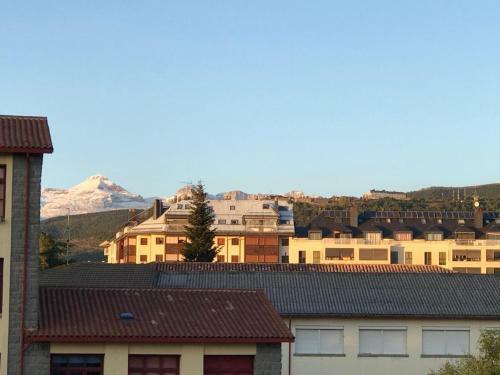Apartamento Vista Pe�a Oroel
