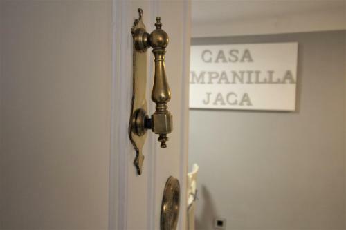 Hostal Casa Campanilla Jaca