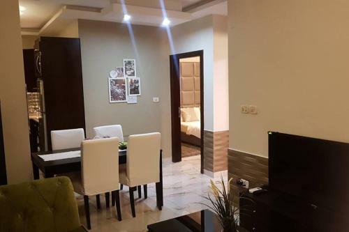 Shmeisani Cozy Apartment