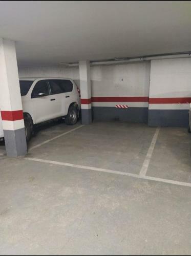 Apartamento Ramiro I, 3 Hab, Terraza, Wifi Y Garaje