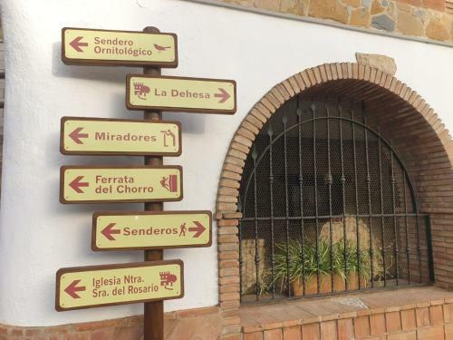 Encantadora Casa de Pueblo Para 8 Pax Con Gran Terraza