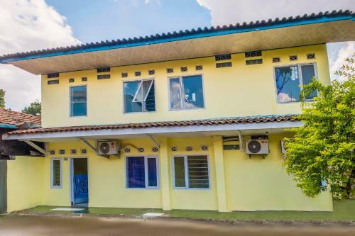 Hotel Spot On 2384 Pondok Nabil