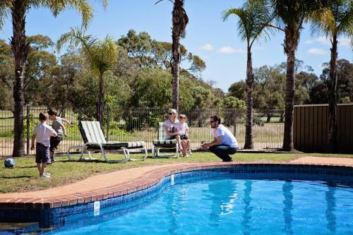 Barmera Country Club Motor Inn