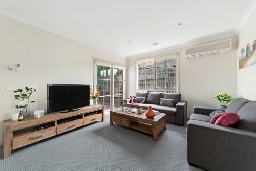 Villa Waverley Corporate Townhouses