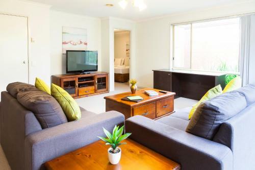 Villa Waverley Corporate Townhouses