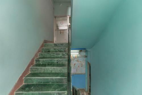 Hotel Oyo Flagship 64771 The Platinum Inn