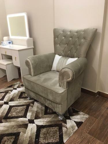 Two Bedroom Luxury Apartment Al-khoud