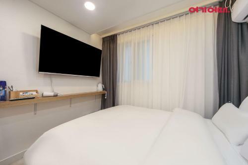 Pier 26 Hotel And Party