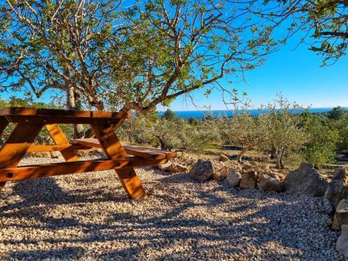 Agroturismo Finca Llambrich