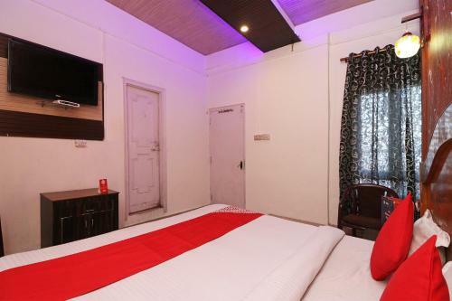 Oyo 72029 Dolphin Dhaba & Hotel
