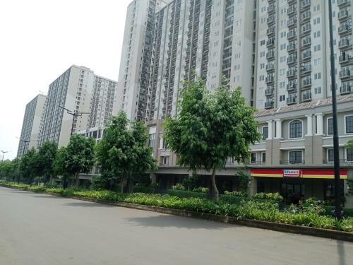 Podomoro Golf View Apartemen Room Cozy